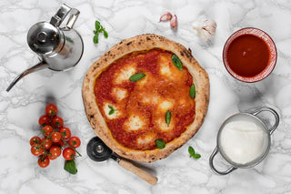 Margherita Pizza - Les Gastronomes