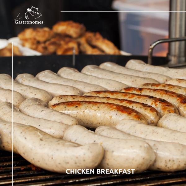 Delicious chicken breakfast sausages in a 1kg frozen pack, perfect for quick morning meals or family breakfasts