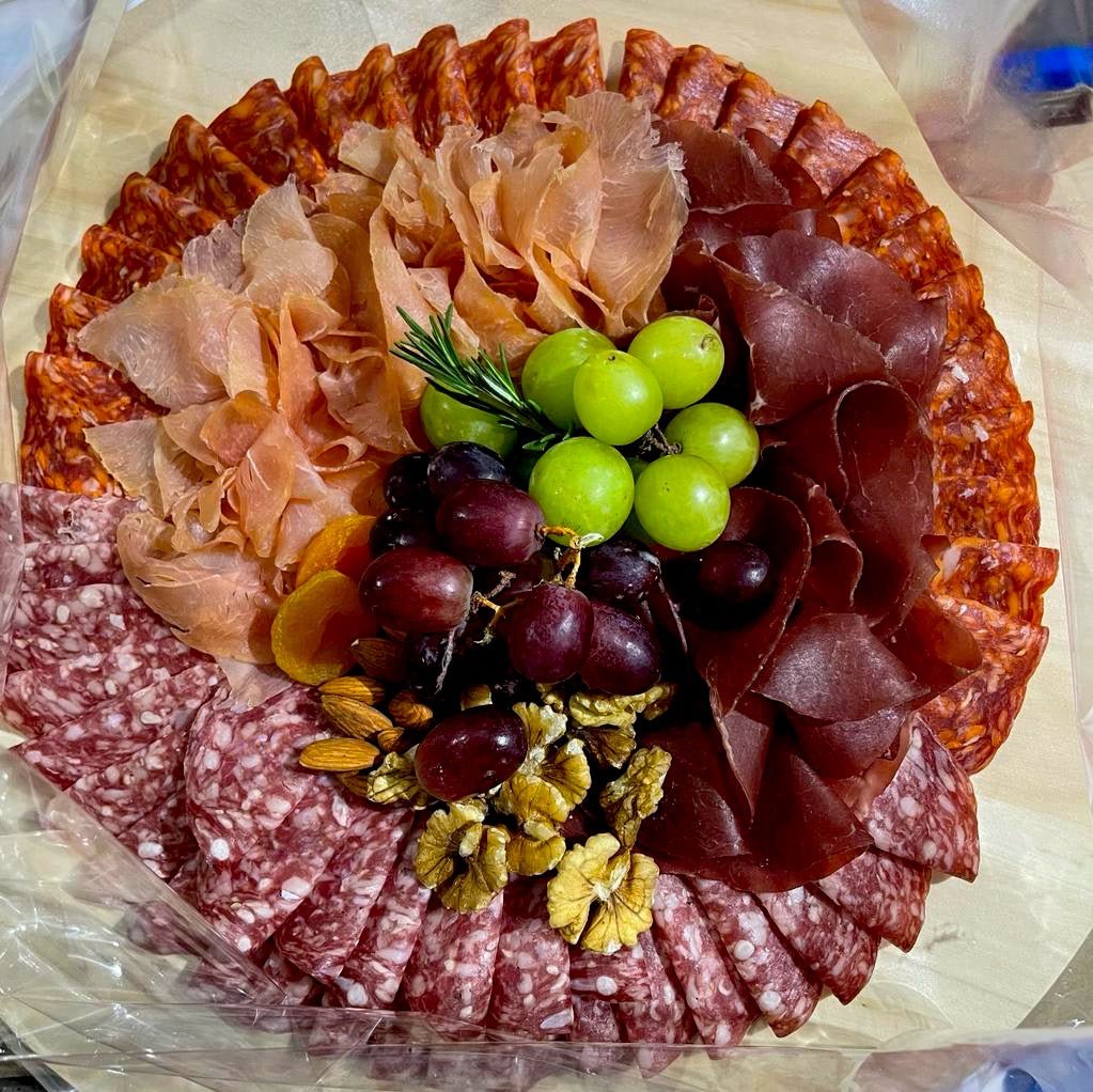 Halal Charcuterie Platter for 4 to 6 persons Les Gastronomes