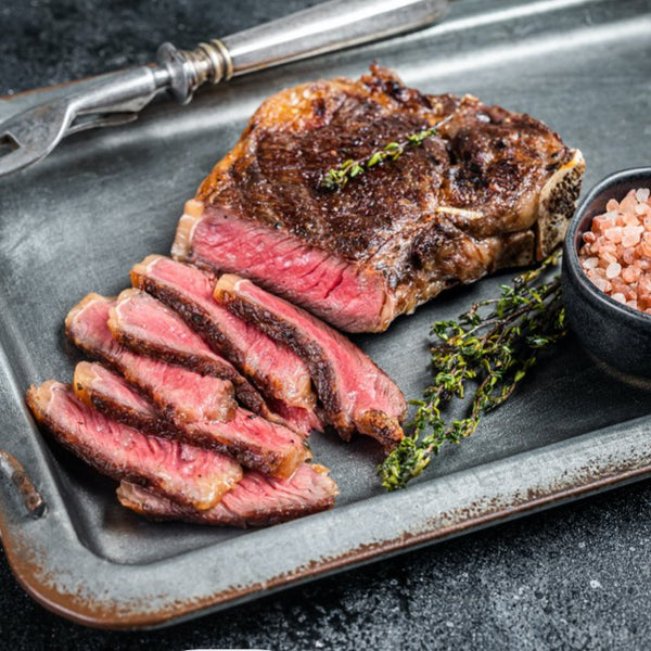 Striploin Steaks 300g _ Wagyu Excellence Selection - Les Gastronomes