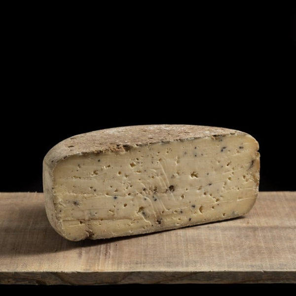 Tomme de Vache aux Truffes - Les Gastronomes