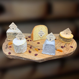 Les Freres Marchand Seasonal Cheese Box (2Kg)