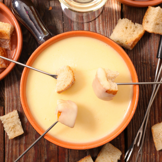 Fondue 5 cheeses by Les Freres Marchand