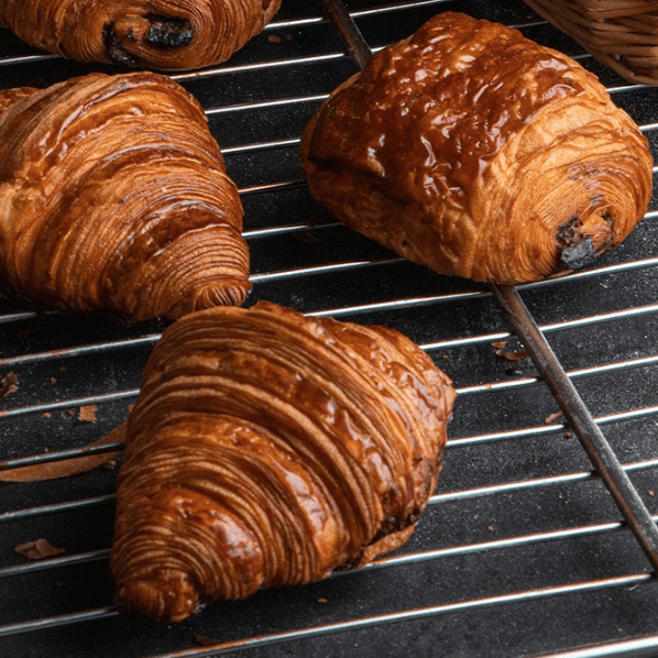 Artisan Croissant & Chocolatines - Les Gastronomes