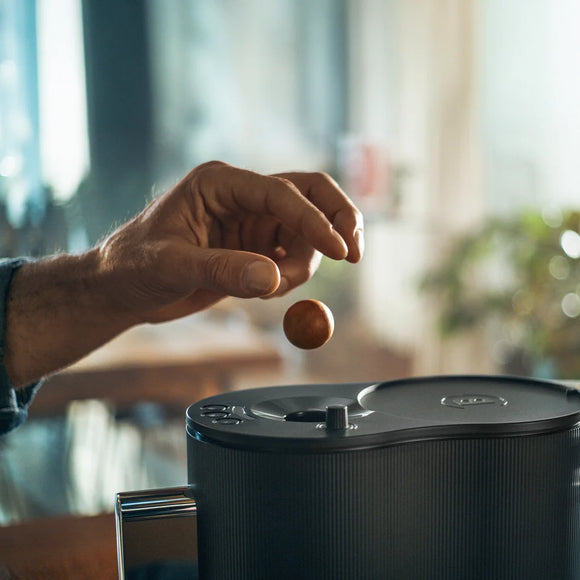 CoffeeB Globe Coffee Machine — White