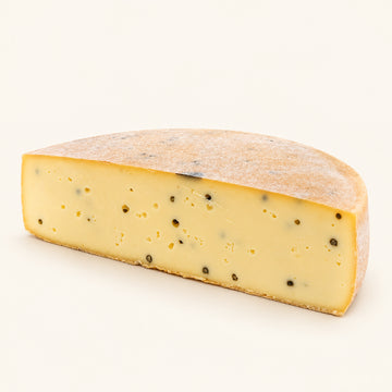 Raclette Poivre 200g cheese portion with peppercorns
