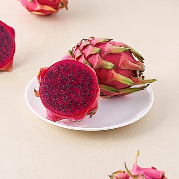 Red Dragon Fruit (400g–500g) - Les Gastronomes