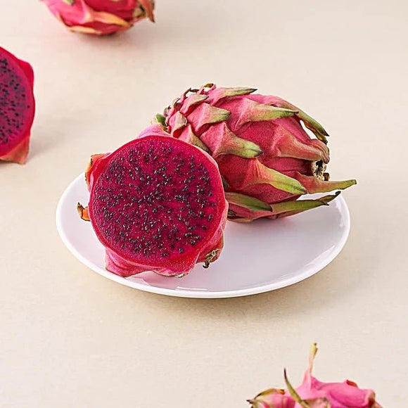 Red Dragon Fruit (400g–500g) - Les Gastronomes