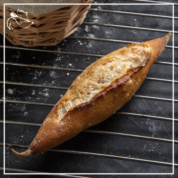 Mini French baguette tradition artisan bread, pack of 10 frozen pieces ready to bake, authentic crusty texture