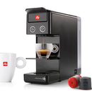 Machine à café Y3.3 iperEspresso compacte noire, vue de face, pour préparer des expressos italiens de qualité professionnelle