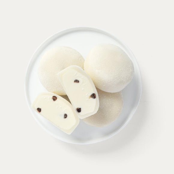 Vanilla chip mochi ice cream set with 8 pieces of sweet rice flour dessert filled with vanilla bean ice cream